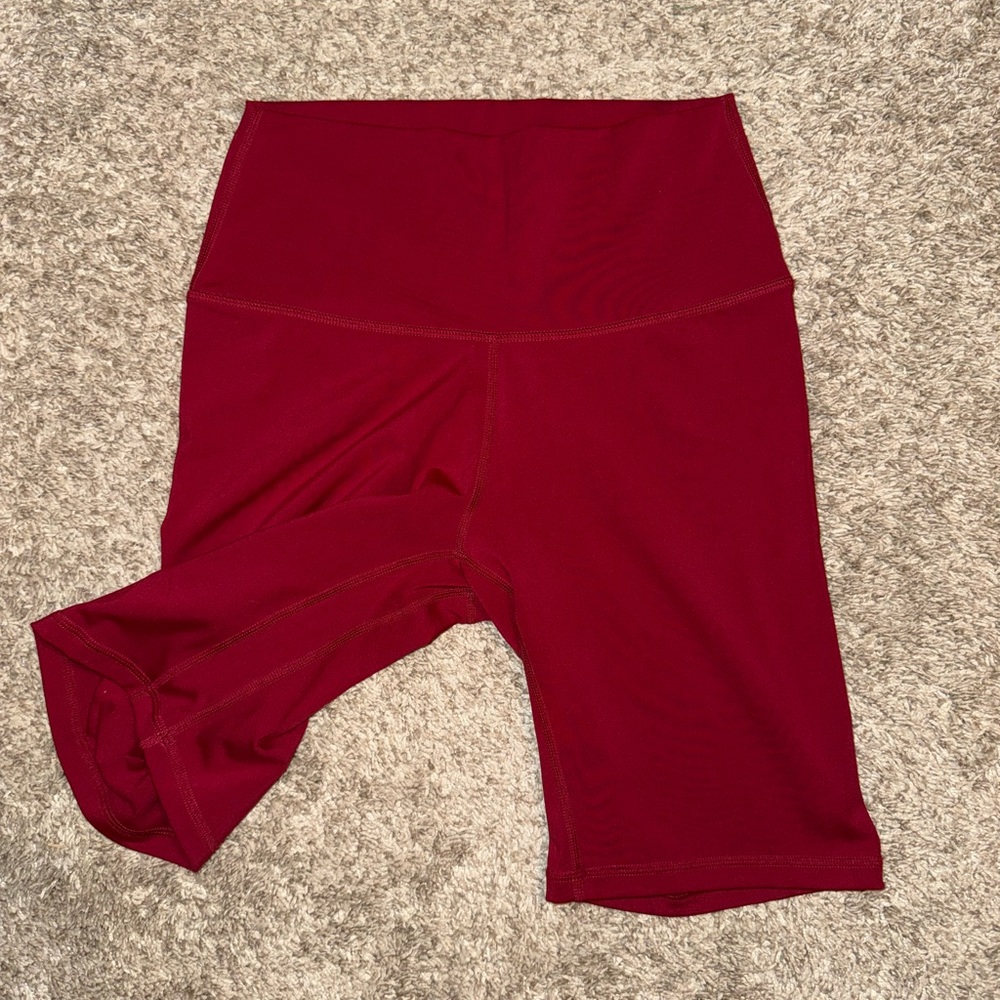 Red Athletic Shorts with High Waistband and Stretchy Fit